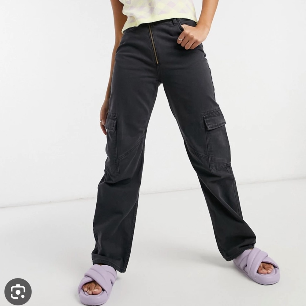 Weekday cargos